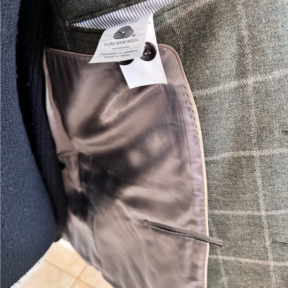 Charles Tyrwhitt Men's Gray Checkered Blazer - Picture 8 of 14